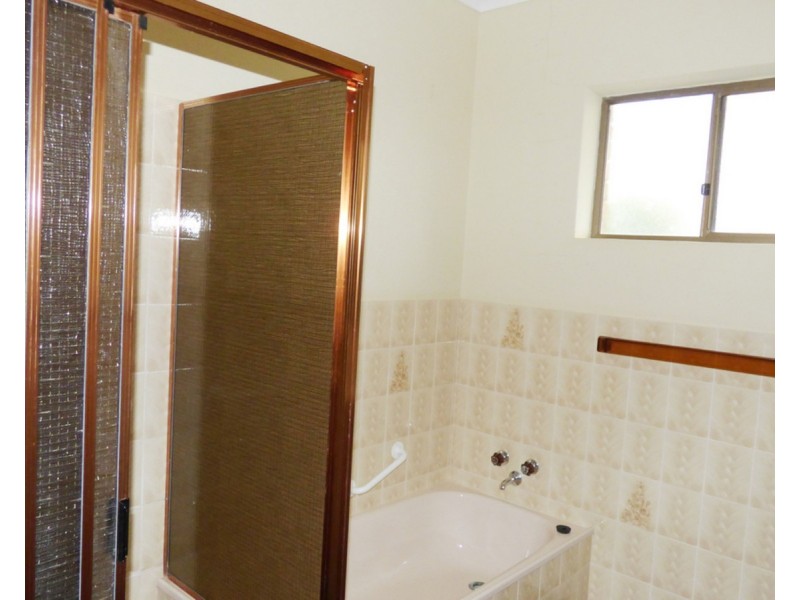 4 Doepke Street, Tumby Bay SA 5605