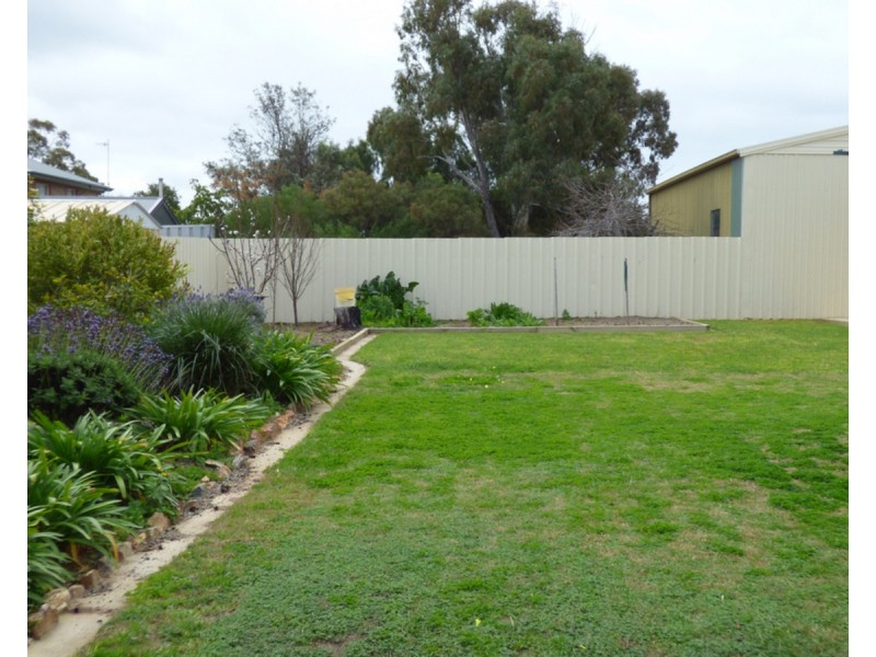 1 Lakin Crescent, Tumby Bay SA 5605