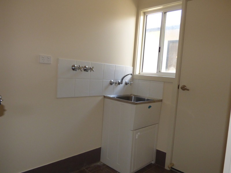 2/25 Henderson Street, Port Lincoln SA 5606