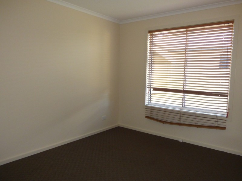 2/25 Henderson Street, Port Lincoln SA 5606