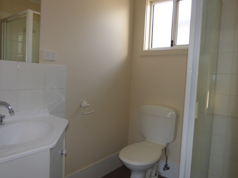 2/25 Henderson Street, Port Lincoln SA 5606