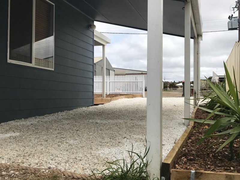 2/25 Henderson Street, Port Lincoln SA 5606