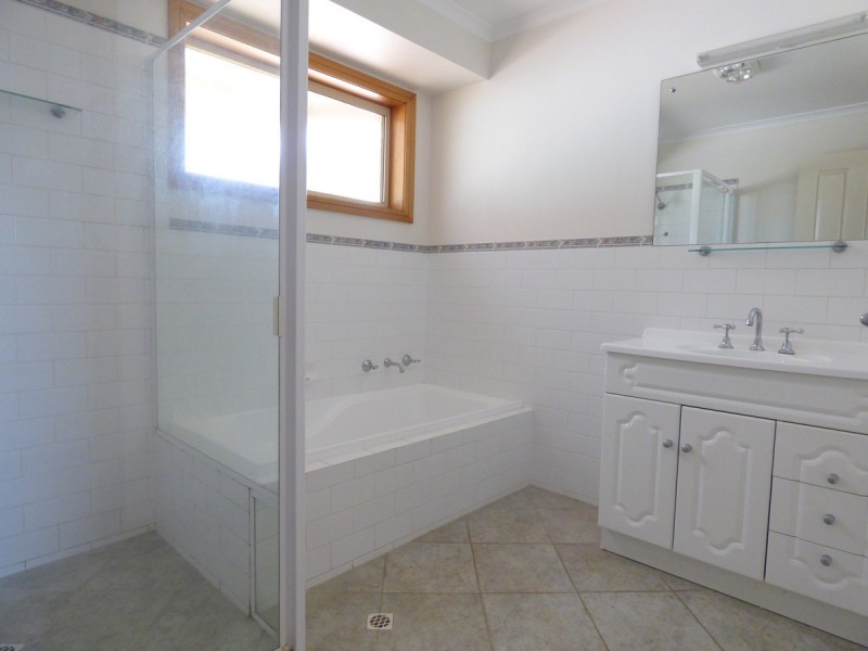 2/11 English Street, Port Lincoln SA 5606