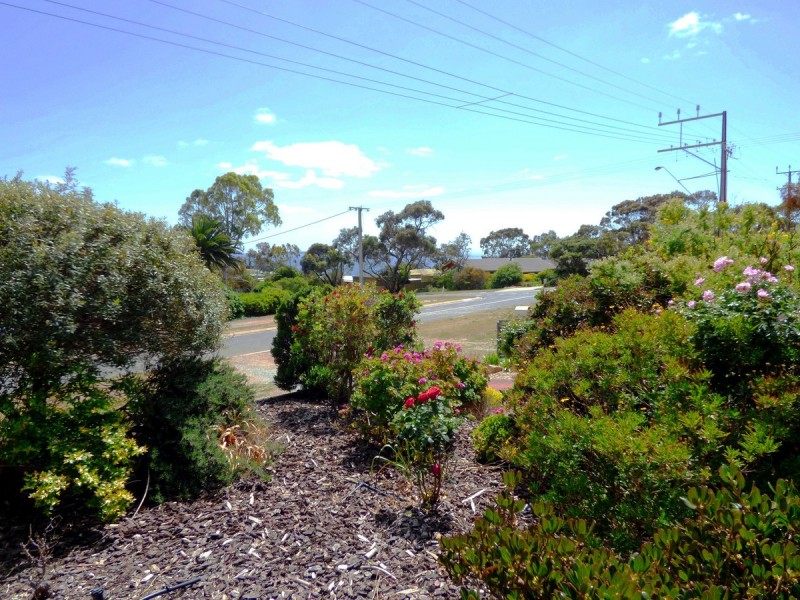 2/11 English Street, Port Lincoln SA 5606