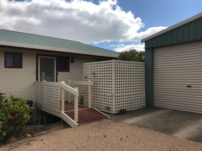 12 Lakin Crescent, Tumby Bay SA 5605