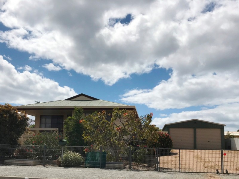 12 Lakin Crescent, Tumby Bay SA 5605