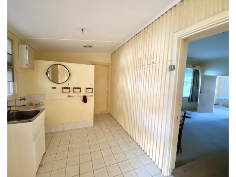 4 Lipson Road, Tumby Bay SA 5605