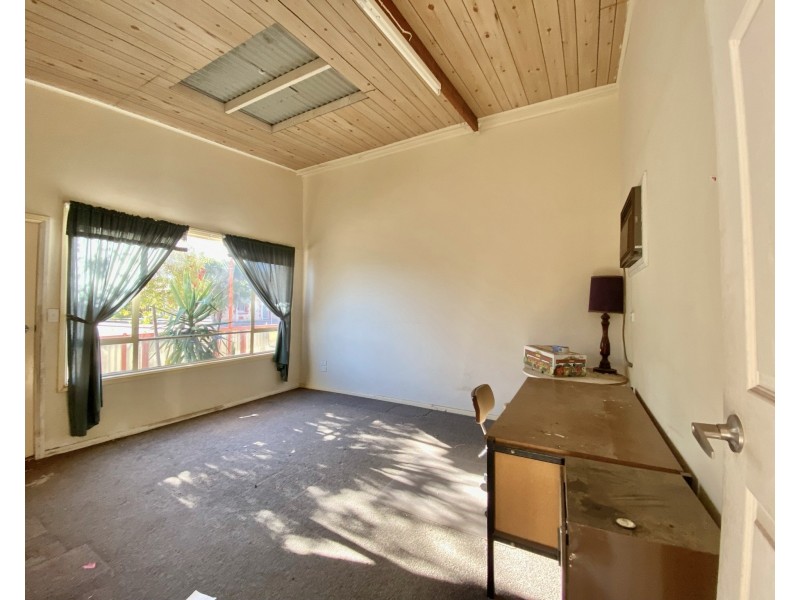 4 Lipson Road, Tumby Bay SA 5605