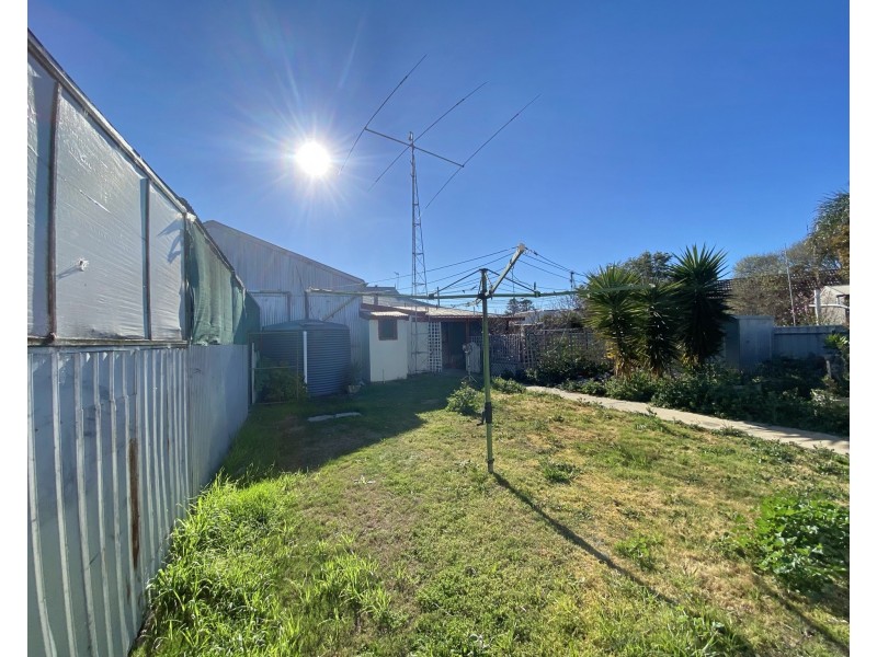 4 Lipson Road, Tumby Bay SA 5605