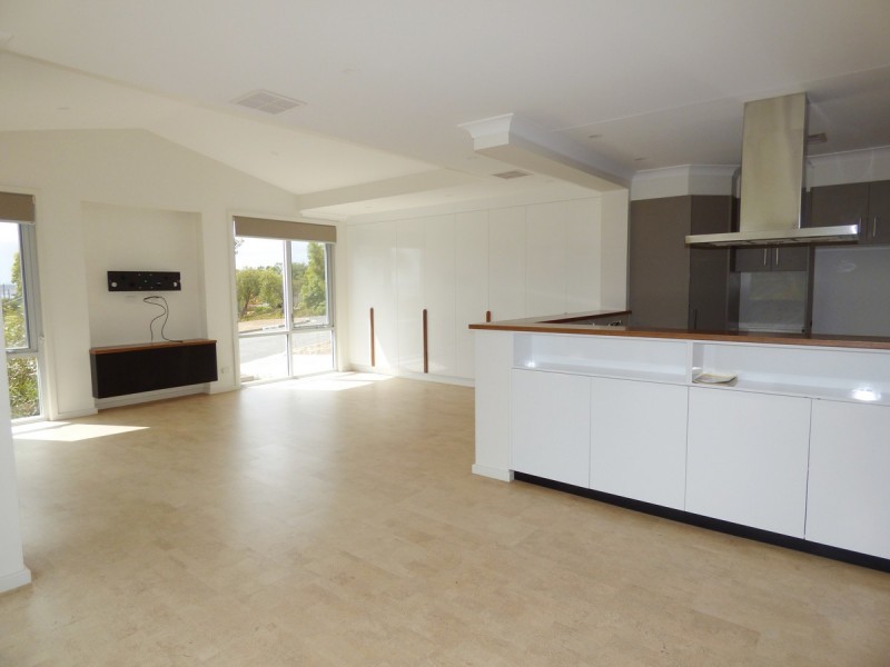 18 Miltalie Avenue, Port Lincoln SA 5606