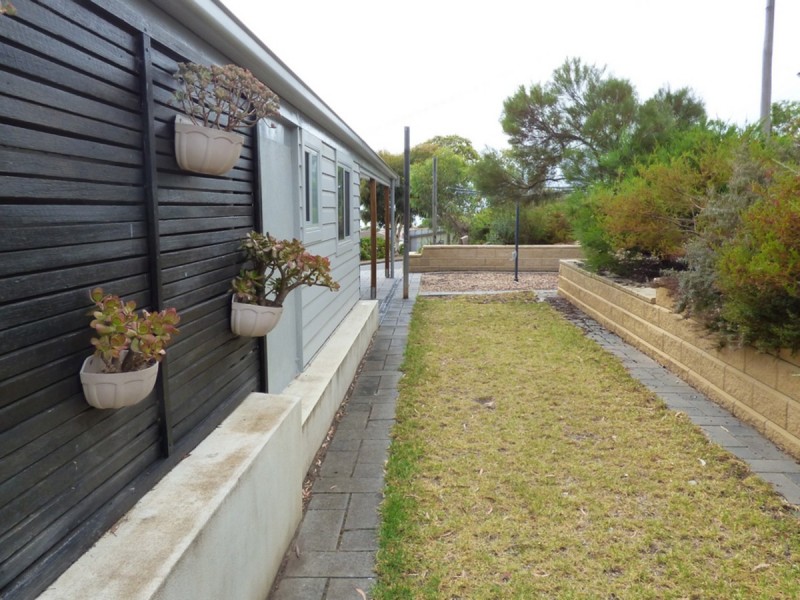 18 Miltalie Avenue, Port Lincoln SA 5606