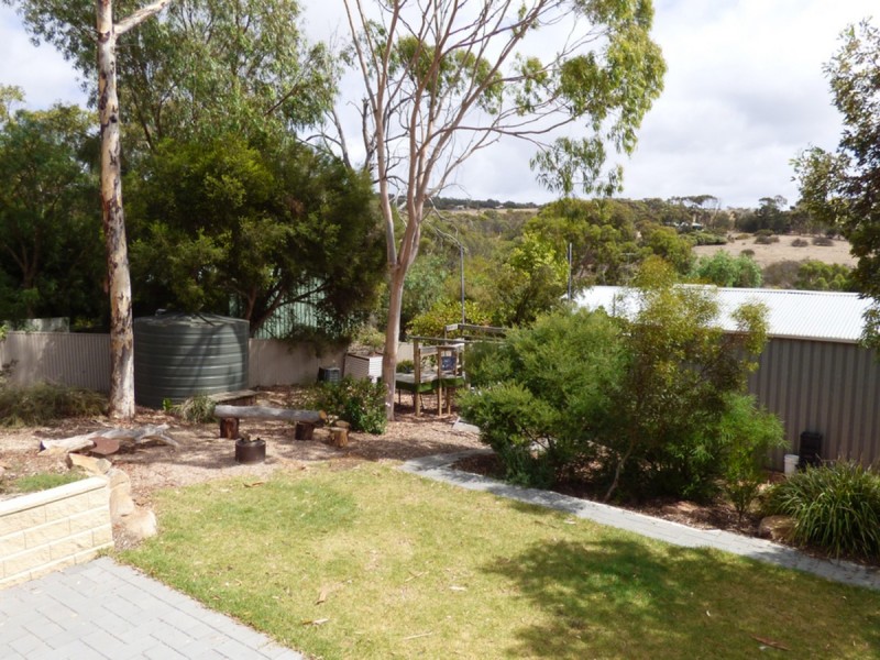 18 Miltalie Avenue, Port Lincoln SA 5606
