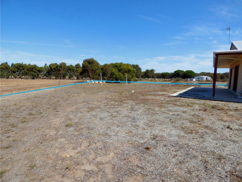 1265 Hyde Road, Coomunga SA 5607