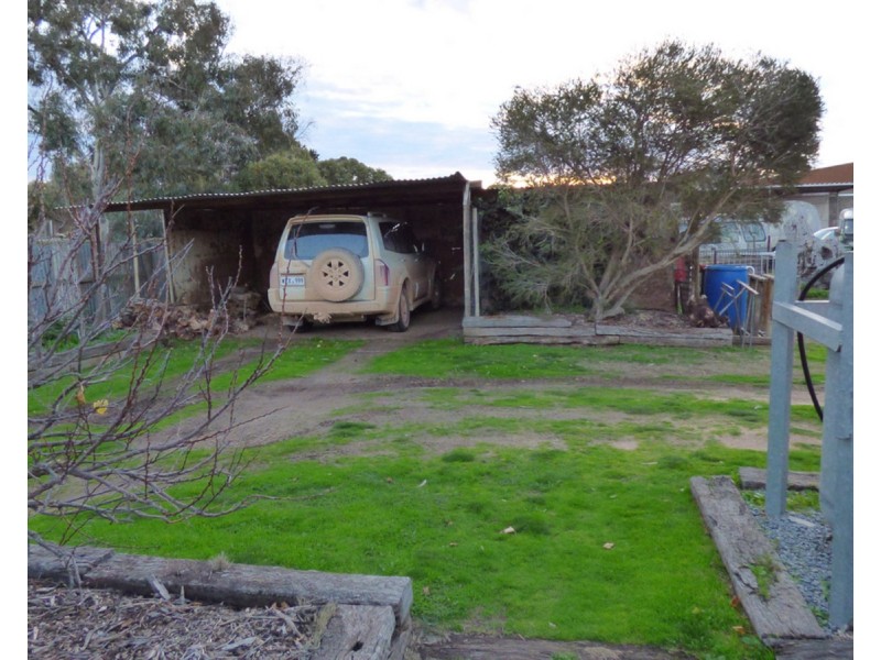 23 Goodes Road, Ungarra SA 5607