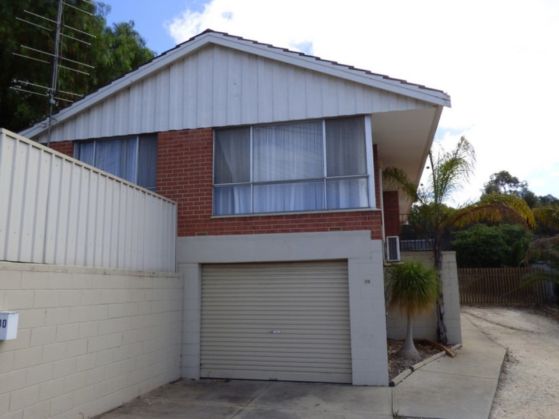 30 Sleaford Terrace, Port Lincoln SA 5606