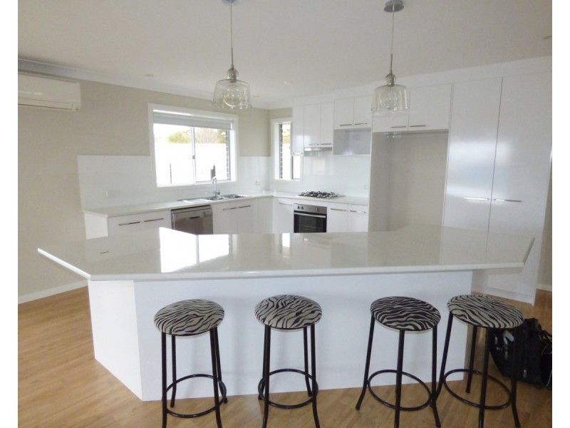 2 Azure Close, Port Lincoln SA 5606