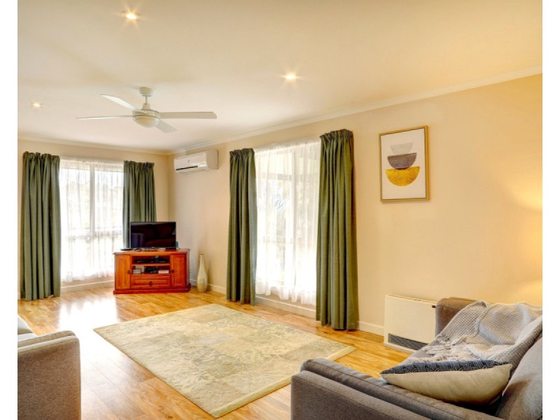 17 Miltalie Avenue, Port Lincoln SA 5606