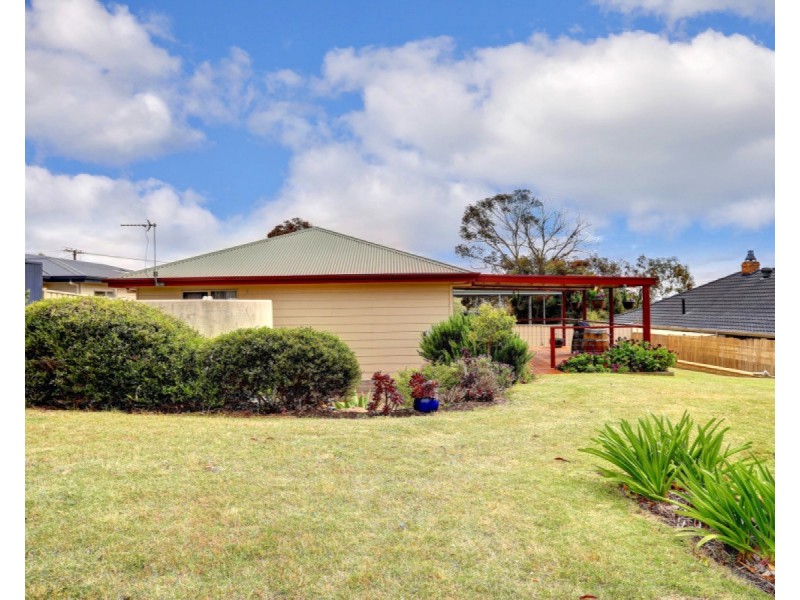 17 Miltalie Avenue, Port Lincoln SA 5606