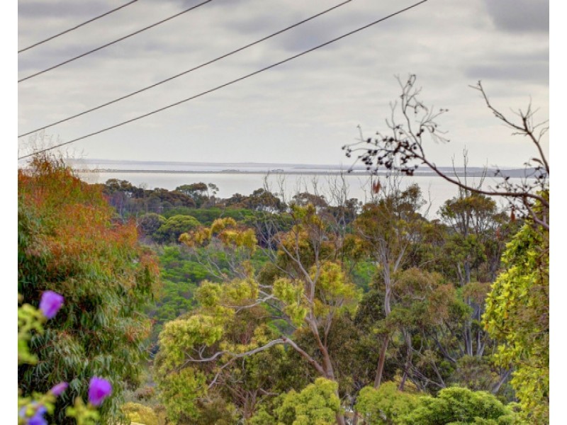 17 Miltalie Avenue, Port Lincoln SA 5606