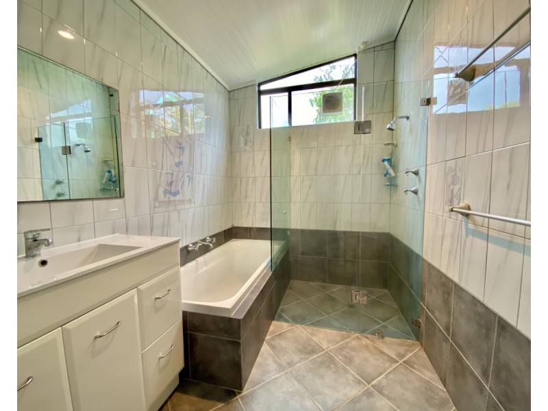 37 Matthew Place, Port Lincoln SA 5606