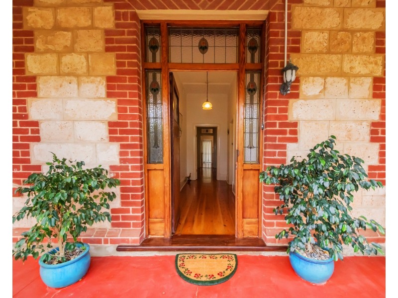 37 Matthew Place, Port Lincoln SA 5606