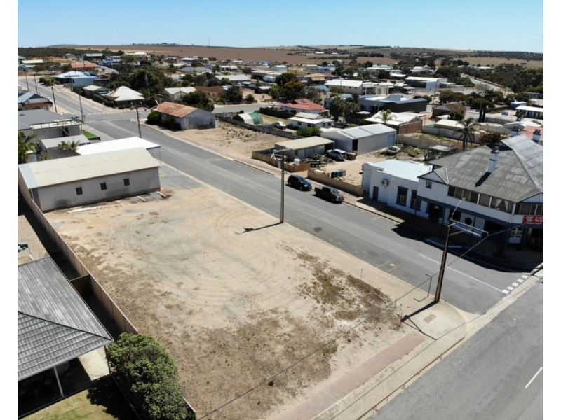 11 Peake Terrace, Port Neill SA 5604