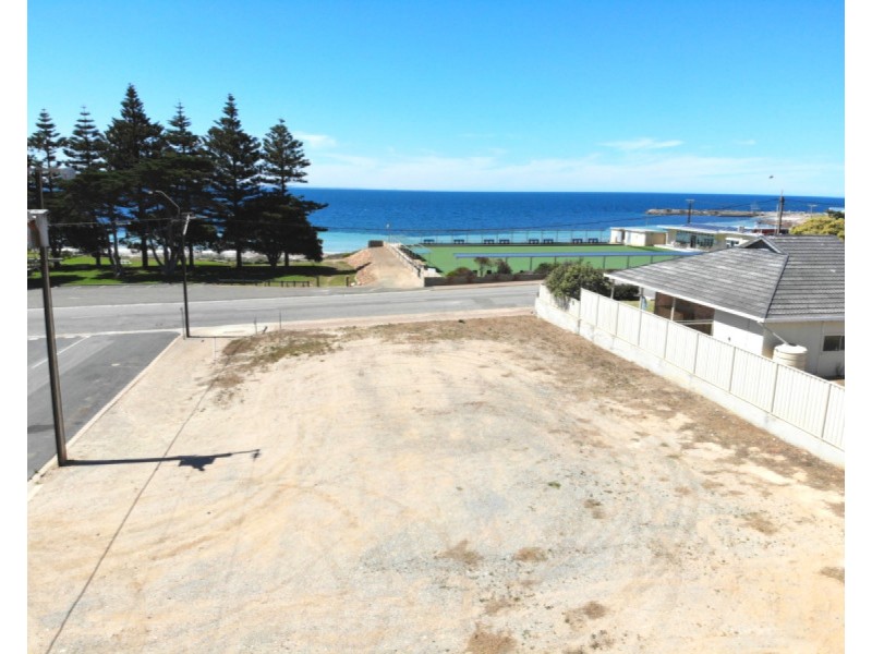 11 Peake Terrace, Port Neill SA 5604