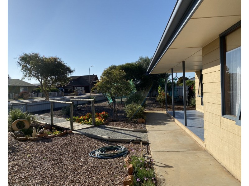 9 Wishart Street, Tumby Bay SA 5605