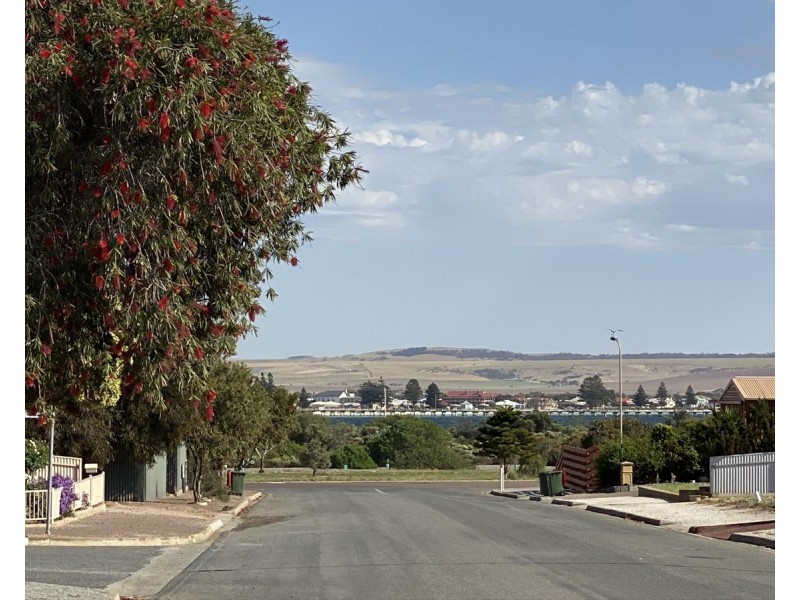 9 Wishart Street, Tumby Bay SA 5605