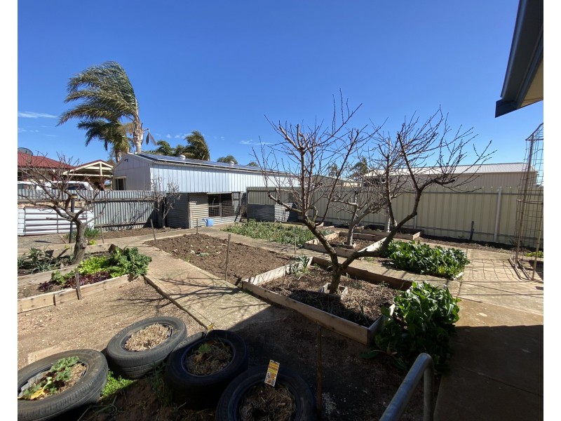 9 Wishart Street, Tumby Bay SA 5605