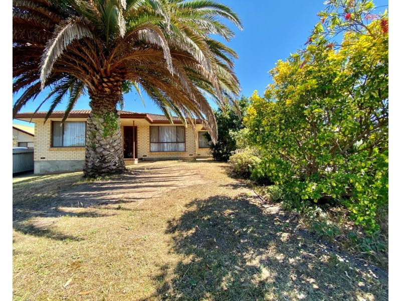 24 Wandana Avenue, Port Lincoln SA 5606