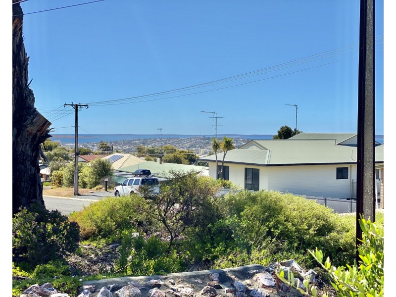 24 Wandana Avenue, Port Lincoln SA 5606