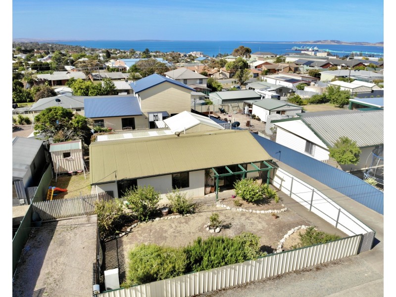 1/10 Freeman Avenue, Port Lincoln SA 5606