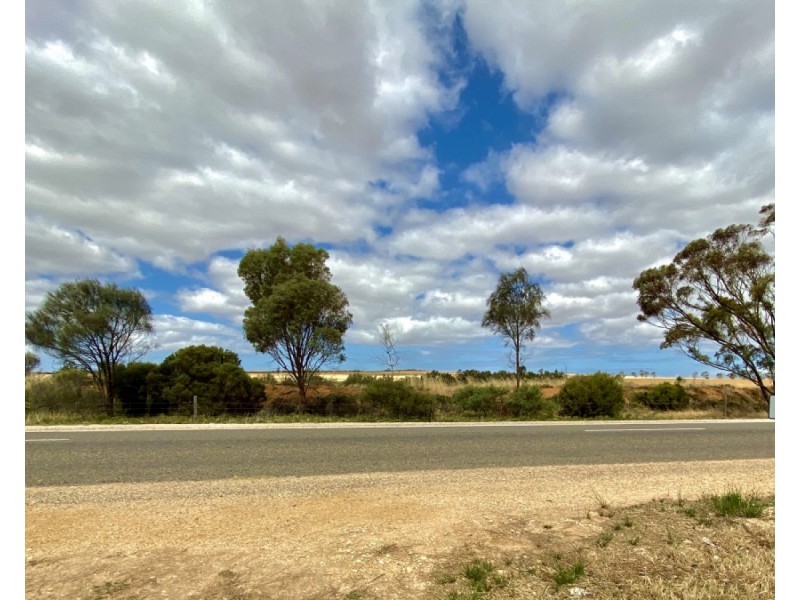 7 Goodes Road, Ungarra SA 5607