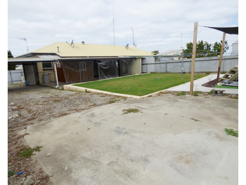 10 Moonta Crescent, Port Lincoln SA 5606