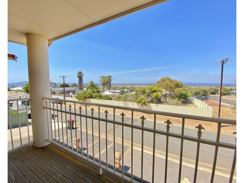 11 Barnard Street, Port Lincoln SA 5606