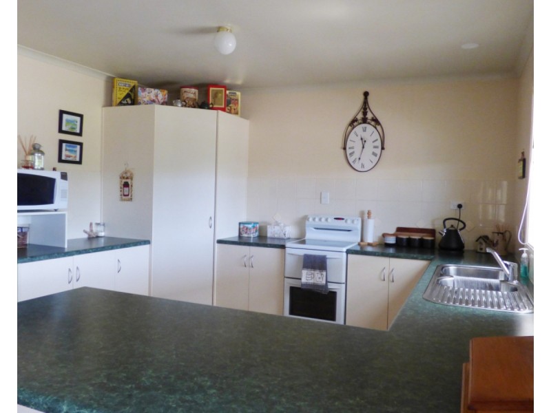 24 Treasure Crescent, Tumby Bay SA 5605