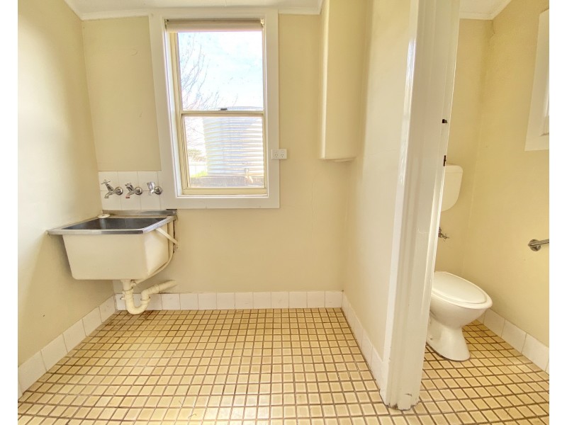 4 Sellen Street, Port Lincoln SA 5606