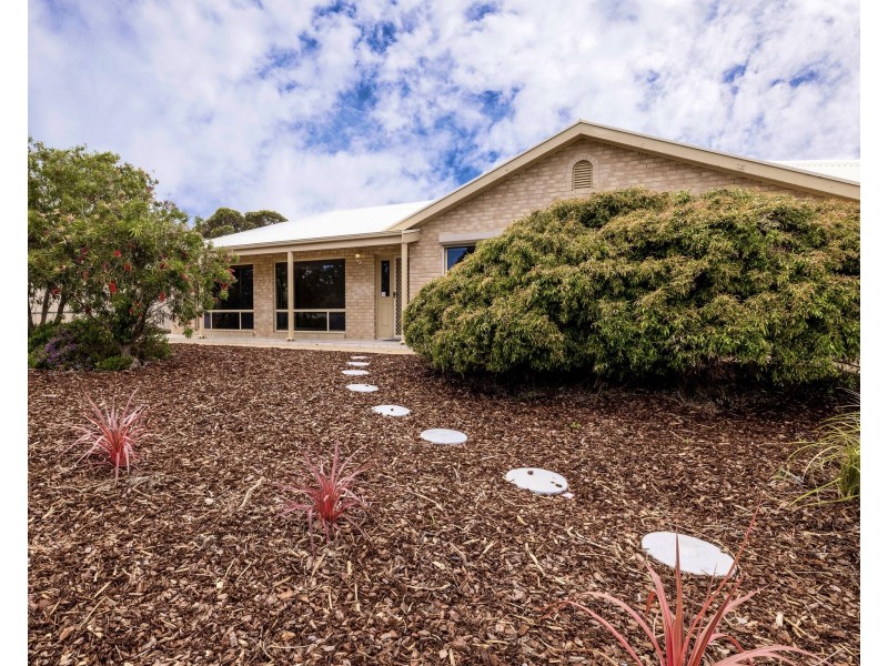 76A Eltham Avenue, Port Lincoln SA 5606