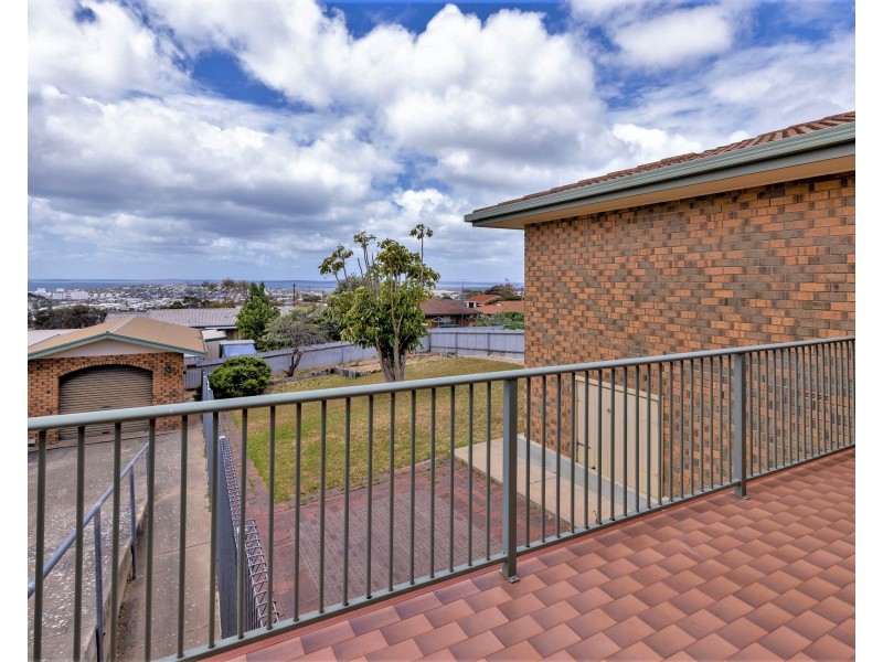 18 Hilltop Drive, Port Lincoln SA 5606