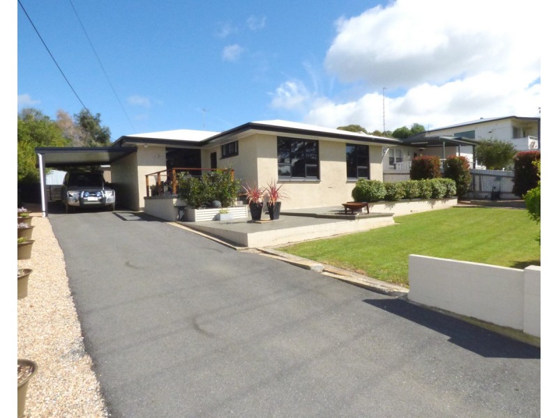 105 Oxford Terrace, Port Lincoln SA 5606