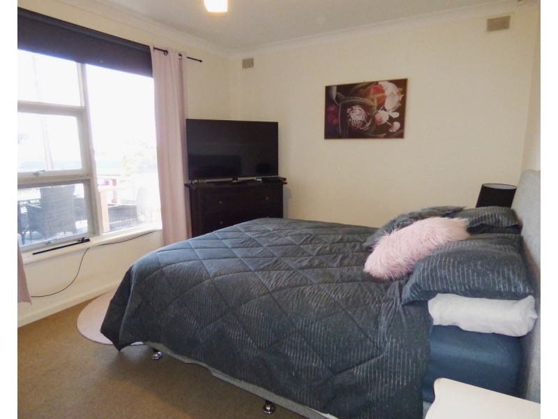 105 Oxford Terrace, Port Lincoln SA 5606