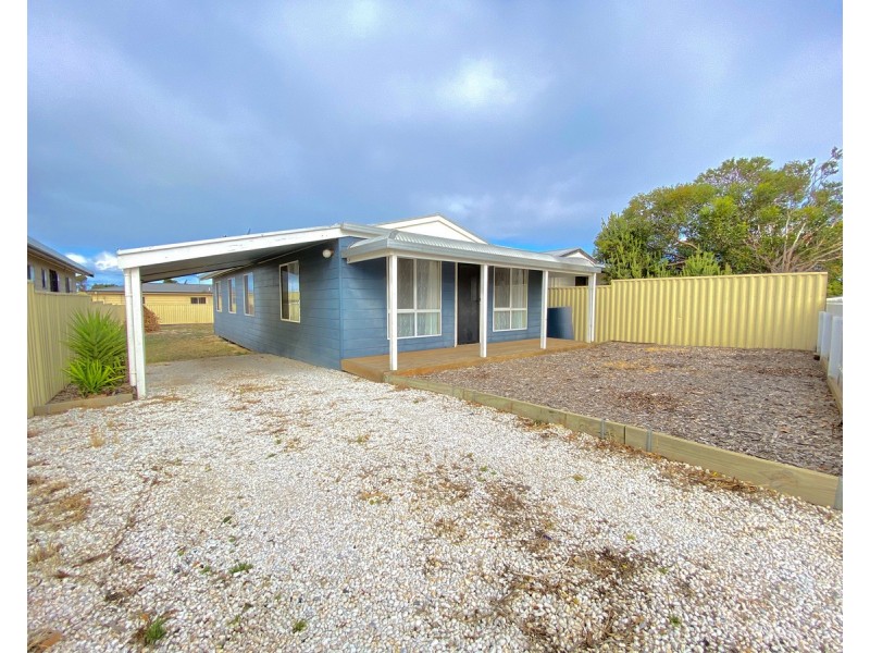 2/25 Henderson Street, Port Lincoln SA 5606