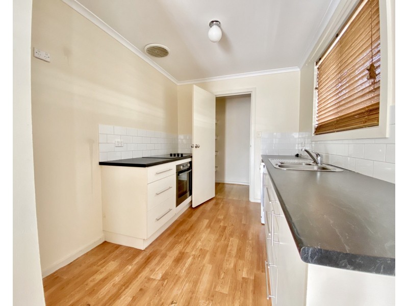 2/25 Henderson Street, Port Lincoln SA 5606