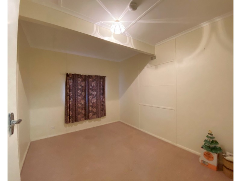 16 Central Street, Louth Bay SA 5607