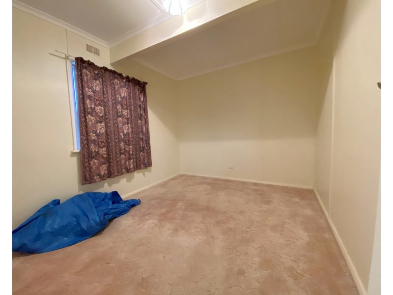 16 Central Street, Louth Bay SA 5607