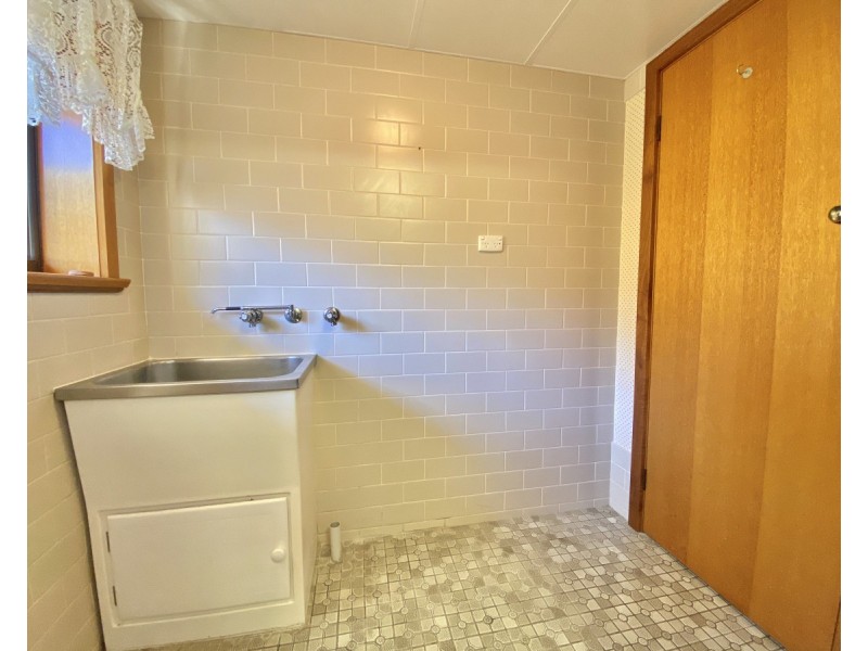 1/16 Hindmarsh Street, Port Lincoln SA 5606