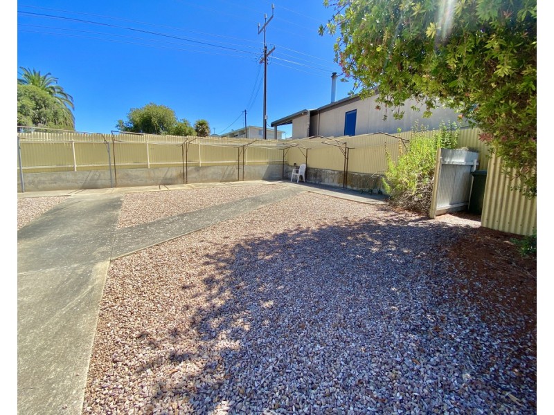 1/16 Hindmarsh Street, Port Lincoln SA 5606