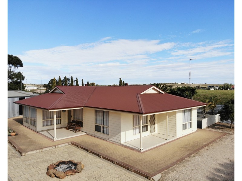 6 Chalmers Road, Port Neill SA 5604