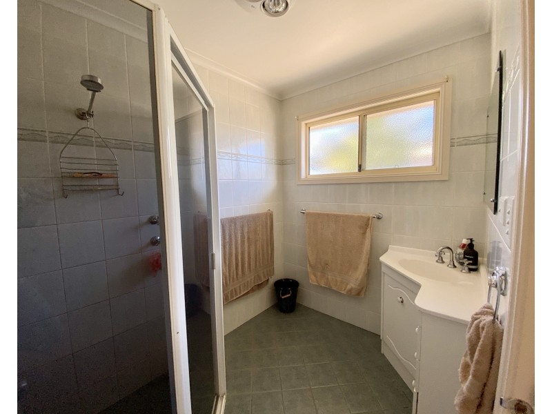 6 Chalmers Road, Port Neill SA 5604